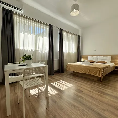 27 Rent House Appart hôtel