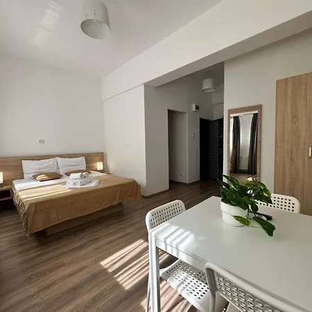 27 Rent House 3*