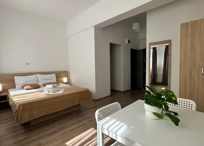 27 Rent House 3*