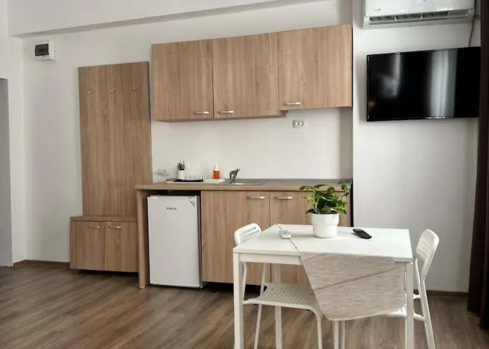 27 Rent House 3*