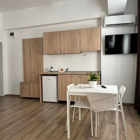 27 Rent House 3*
